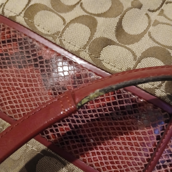 Coach Tan and Burgundy Patterned Shoulder Bag - Picture 6 of 11